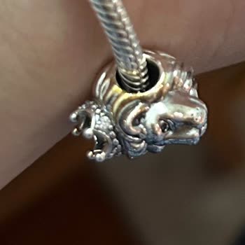 Pandora Mücevher Pandora Charmın 10 Günde Rengi Attı