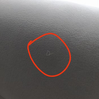 Bellona Koltuk Takımının İçinden Tüyler Çıkıyor