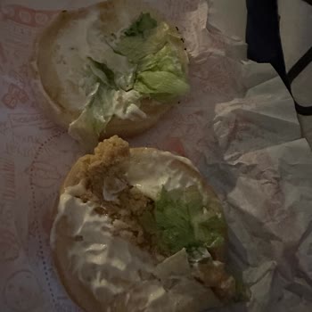 Popeyes Çalışanlarının Siparişleri Düzgün Hazırlamaması