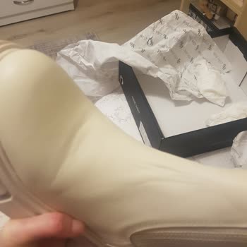 Nine West 5 Kere Aynı Botu Aldım 5 Seferde Defolu Ürün Geldi