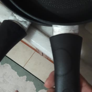 Tefal Kulpundaki Kromun Kusma Ve Paslanmalar