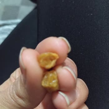 BİM Party Mısır Cipsinin İçinden Taş Çıktı