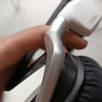 Epttavm Ve Ticary Adlı Mağaza Tarafıma İkinci El Kulaklık Gönderdi