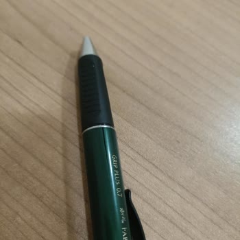 Faber Castell Grip Plus Kalemim Çatladı