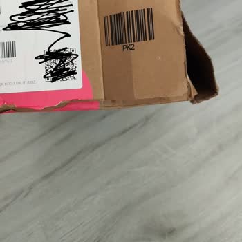 Penti Kargo Kutusunun Açık Bir Şekilde Teslim Edilmesi