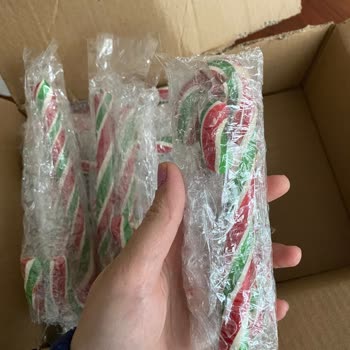 Şeker Sepetim Baston Şekerlerin Yarısı Kırık Geldi