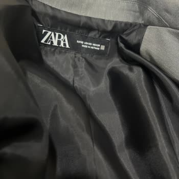 Zara 2 Kez Defolu Ceket