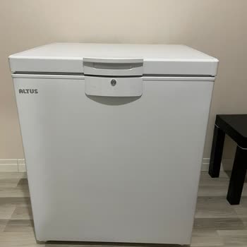 Altus Derin Dondurucu Kapağı Sorunlu