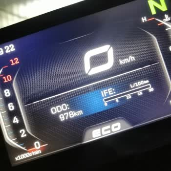 CFMOTO 2023 250 Nk Kuyruk Yamukluğu