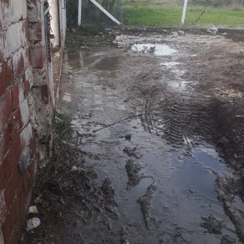 Aydın Büyükşehir Belediyesi Umrunuzda Mı Boşa Akan Su, Bozulan Yol