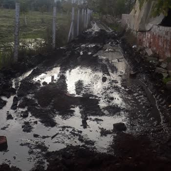 Aydın Büyükşehir Belediyesi Umrunuzda Mı Boşa Akan Su, Bozulan Yol