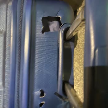 Anadolu Jet Valizimi Kırıp Kırıkmış Dediler