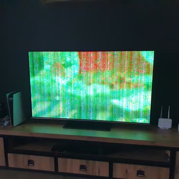 Vestel Ekran Yeşil Oluyor