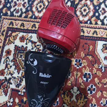 Fakir Pişmanlıktır Paranızı Sokağa Atmayın