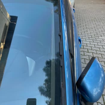 Ford Aracımın Ön Cam Fitilleri Eridi