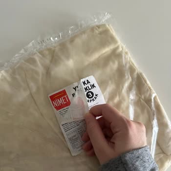 Migros'tan Aldığım Yufkada Etiket Oyunu