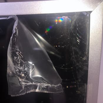 Evkur Kırık Televizyon Gelmesi