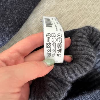 Massimo Dutti Yün Kazağım Çekti Ve İade Almıyorlar