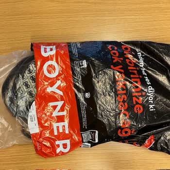 Boyner Kargo Poşetinde Toz Torbasız Gönderilen Pahalı Guess Çanta