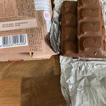 Nestle Çikolatadan Kurt Çıktı