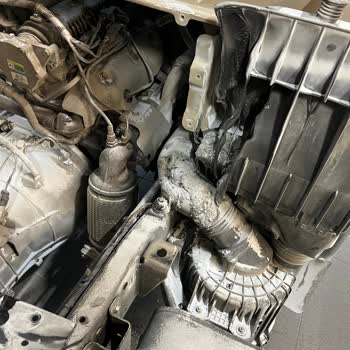 Kia Seyir Halindeki Arabam Yandı