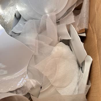 Sürat Kargo Ürünüme Hasar Verilmesi Ve Tazmin Ödenmemesi