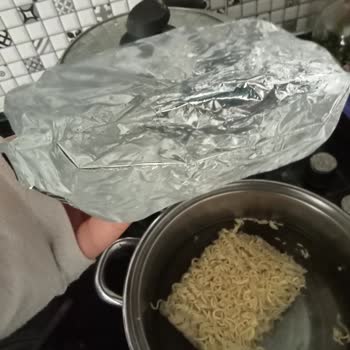 Knorr Noodle Çeşnisi Yok