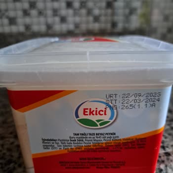 Ekici Peynir Açılmamış Ekici Beyaz Peynir Kutusunun Şişmesi