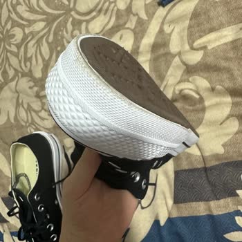 Converse Kirli Giyilmiş Ürün