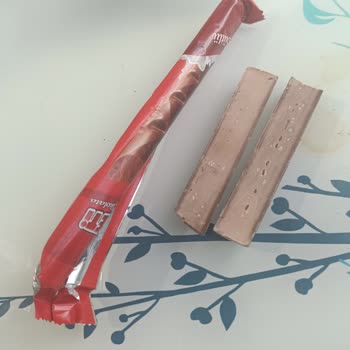 Eti Gıda Bozuk Çıkan Çikolata