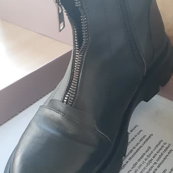 Derimod Her Şey Ürünü Satana Kadar