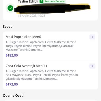 Popeyes Tavuktan Kıl Çıktı