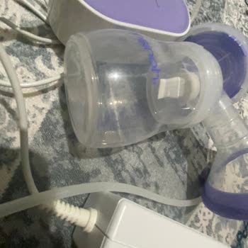 Lansinoh Tekli Süt Sağma Makinesi