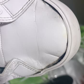 Boyner'den Alınan Puma Ayakkabı Garantideyken Zarar Gördü
