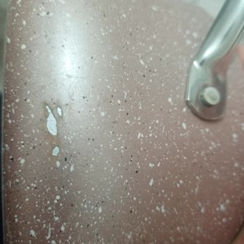 Karaca Züccaciye Karaca Tenceresinin Boyası Hemen Attı.