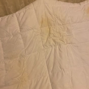 Lova Yatak Bambu Yorgan'da Yıkama Sonrası Oluşan Sarı Lekeler