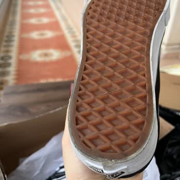 SuperStep Giyilmiş Ayakkabı Gönderildi