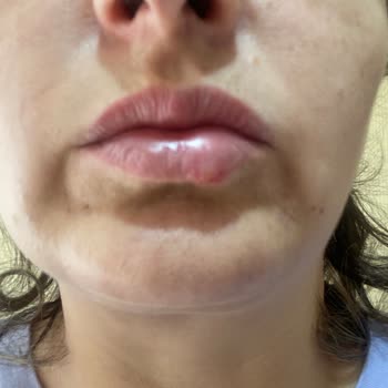 Makeup Zone Dudak Renklendirme İki Gün Sonra Soldu