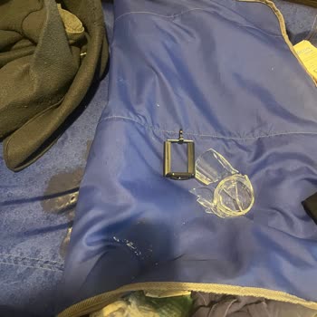 THY Uçuşunda Bavul Hasarı, Dökülen Sıvı Ve Kırılan Ürün