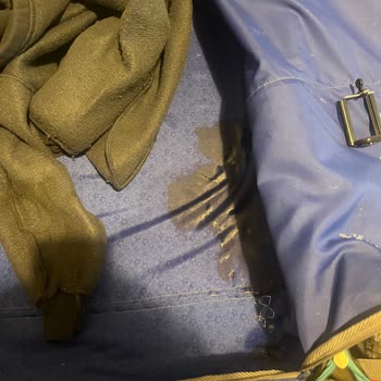 THY Uçuşunda Bavul Hasarı, Dökülen Sıvı Ve Kırılan Ürün