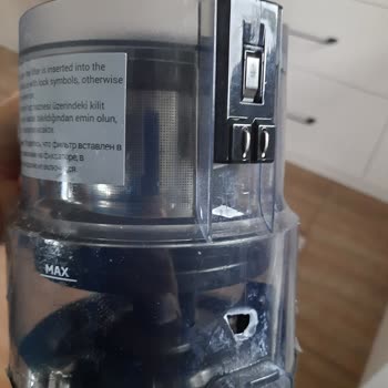 Arçelik Imperium SD 9041 Model Dikey Süpürgenin 1 Yılı Dolmadan Geldiği Durum