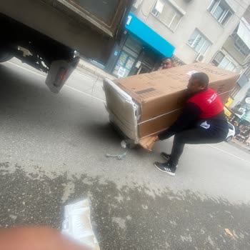 Teknosa Teslimat Sorunu: Hasarlı Buzdolabı Karmaşası