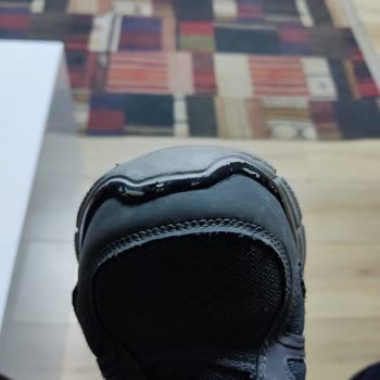 A101'den Alınana Skechers Ayakkabı Birkaç Aya Deforme Oldu