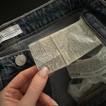 Zara Yırtık Jean Gönderdi