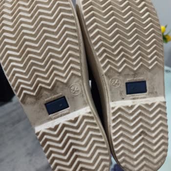 FLO Ayakkabı Kullanılmış Ayakkabı Gönderildi