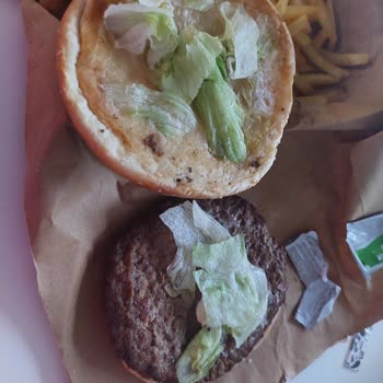 Burger King İzmir Narlıdere Şubesi'nin Sipariş Ve Temsilci Fiyaskosu