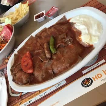 HD İskender Restaurant Şube Çalışanlarının Yetersizliği Ve Ortamın Hijyeni