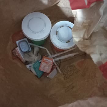 Popeyes Paket Ürünün Eksik Ve Dökülmüş Olması