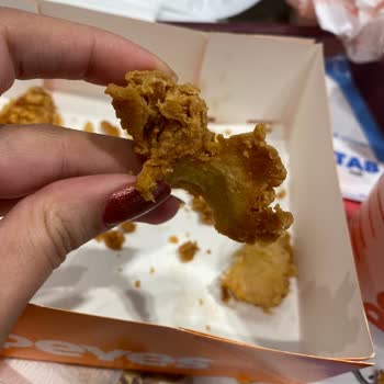 Hilltown Popeyes Lezzet Ve Hizmet Sıfır