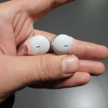 JBL Tune Flex Ghost Kulaklığın Kendiliğinden Çatlaması